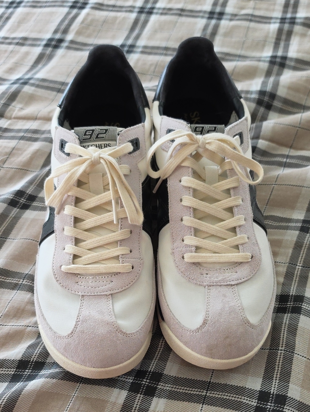 Skechers Men's White & Light Purple Lace-Up Sneakers